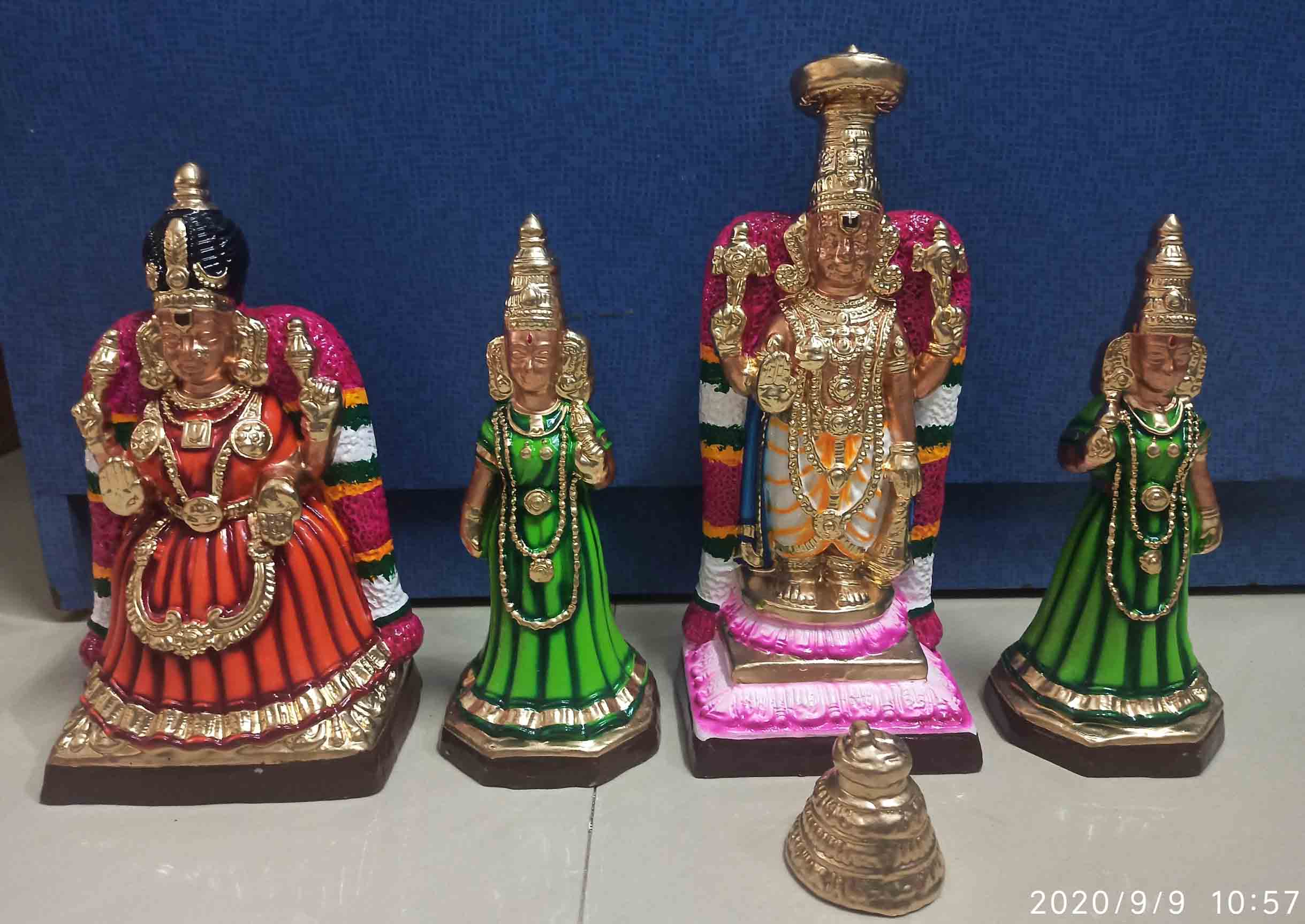 PARTHSARATHY SET WITH SRIDEVI BHOODEVI â€“ CLAY â€“ Welcome to Divine  Collections
